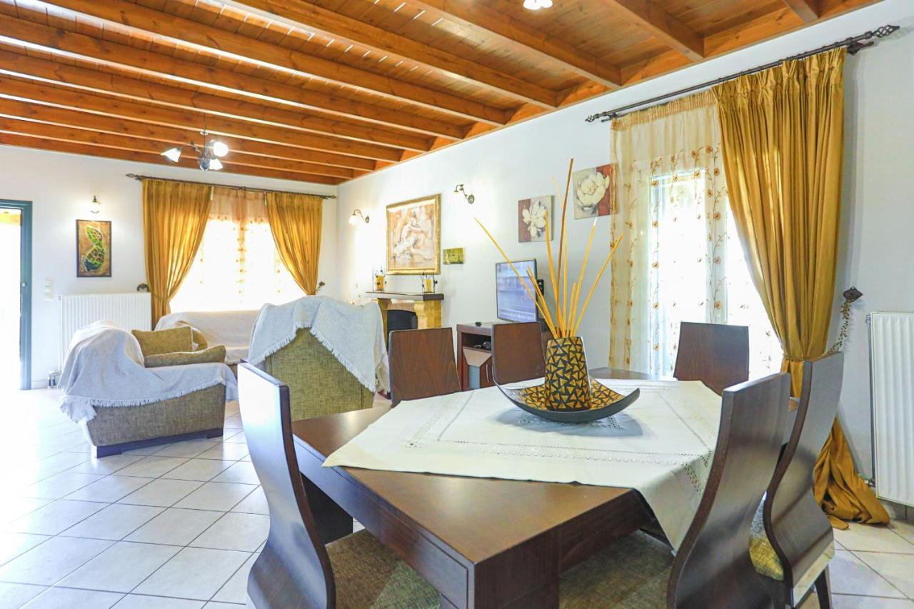 Villa Chrisdina Nymfai Exterior photo